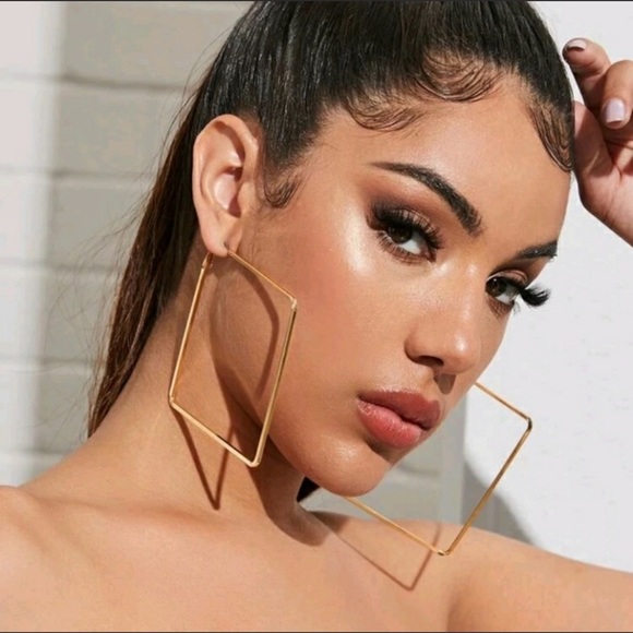 💗 Gold Large Square Hoop Earrings NEW - Picture 4 of 9